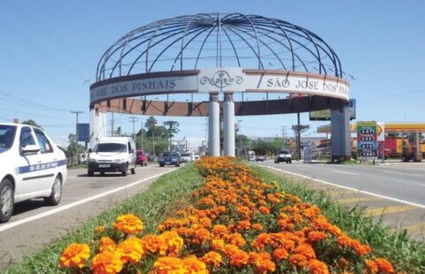 PERMUTA, EXCELENTE TERRENO.