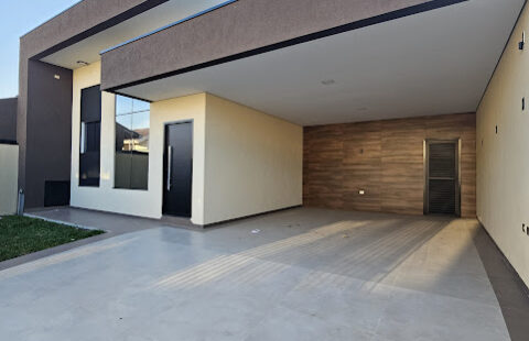 EXCELENTE CASA AFONSO PENA